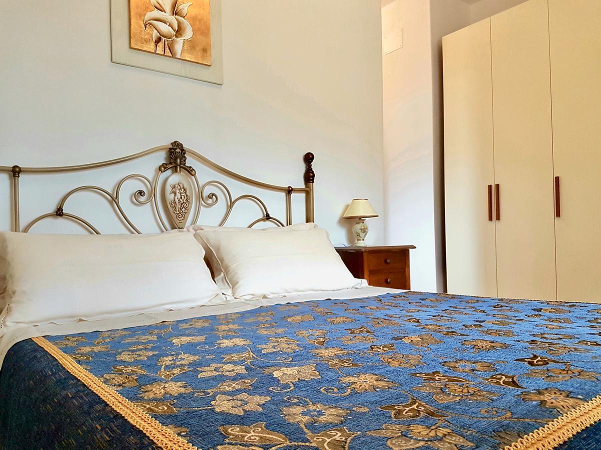 B&B All'Ombra Degli Ulivi 오스투니 외부 사진